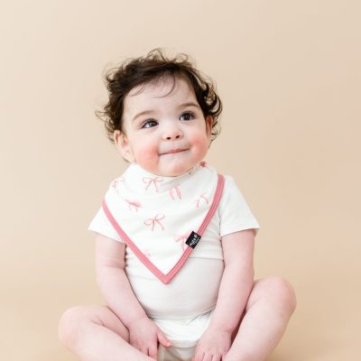 Bib in Bow