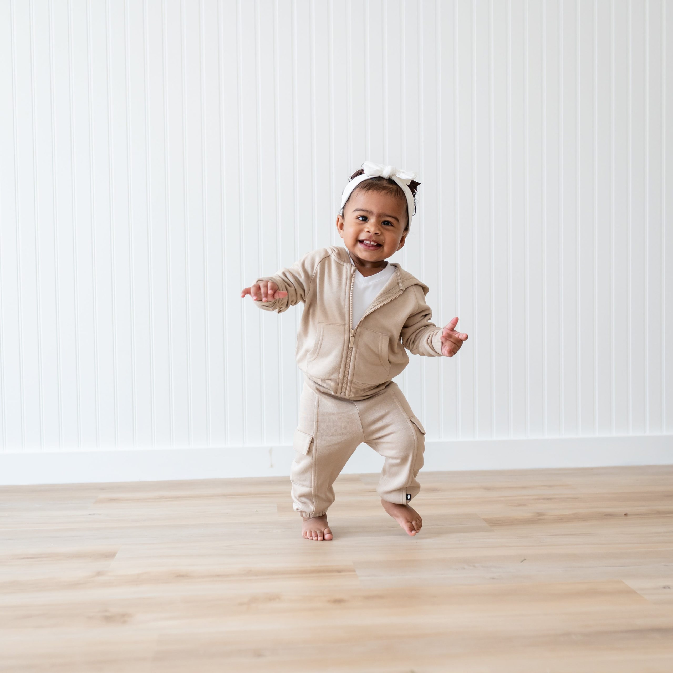 Fleece Cargo Pants in Almond - Image 5