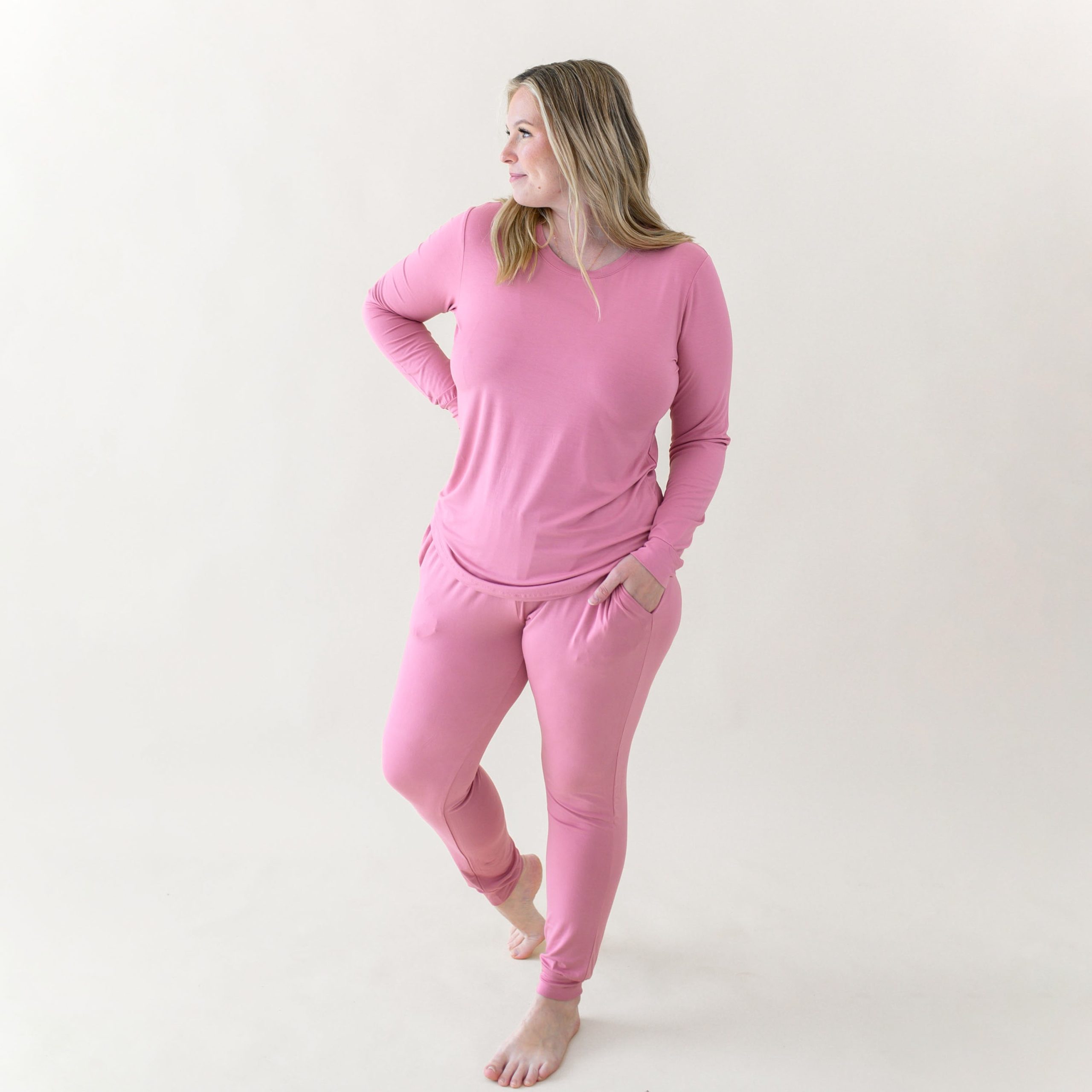 Women's Jogger Pajama Set in Apple Blossom - Image 4