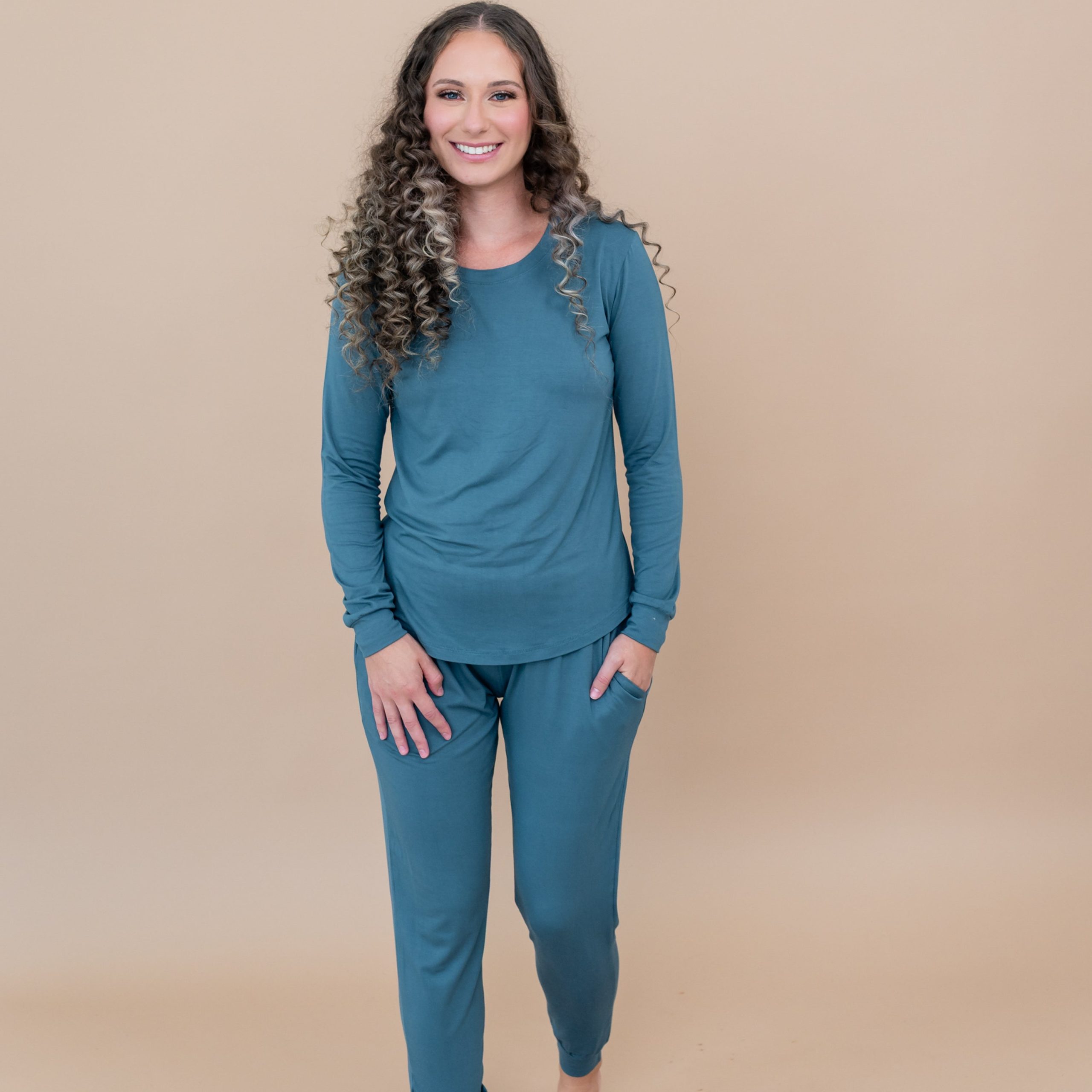 Women's Jogger Pajama Set in Atlantic