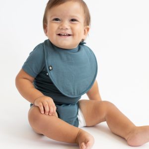 Cushy Bib in Atlantic
