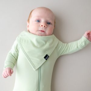 Bib in Basil