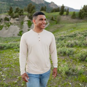 Men's Long Sleeve Henley Top in Bisque