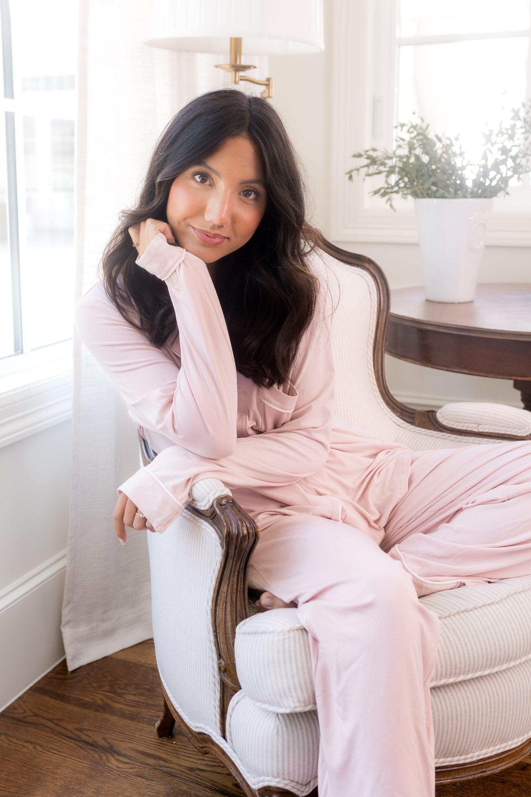 Long-Sleeved Women's Pajama Set in Blush with Cloud Trim - Image 5