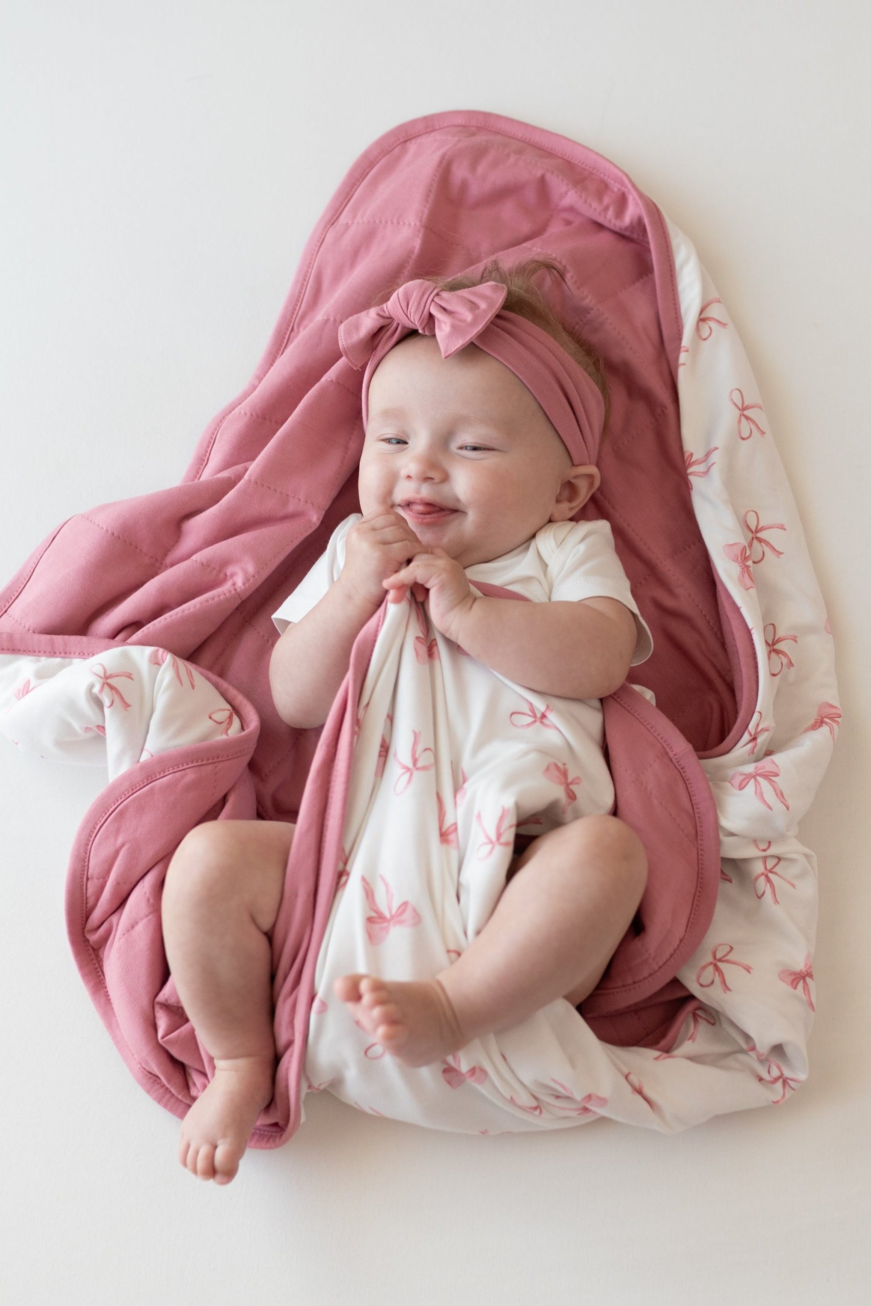 Baby Blanket in Bow 1.0 - Image 2