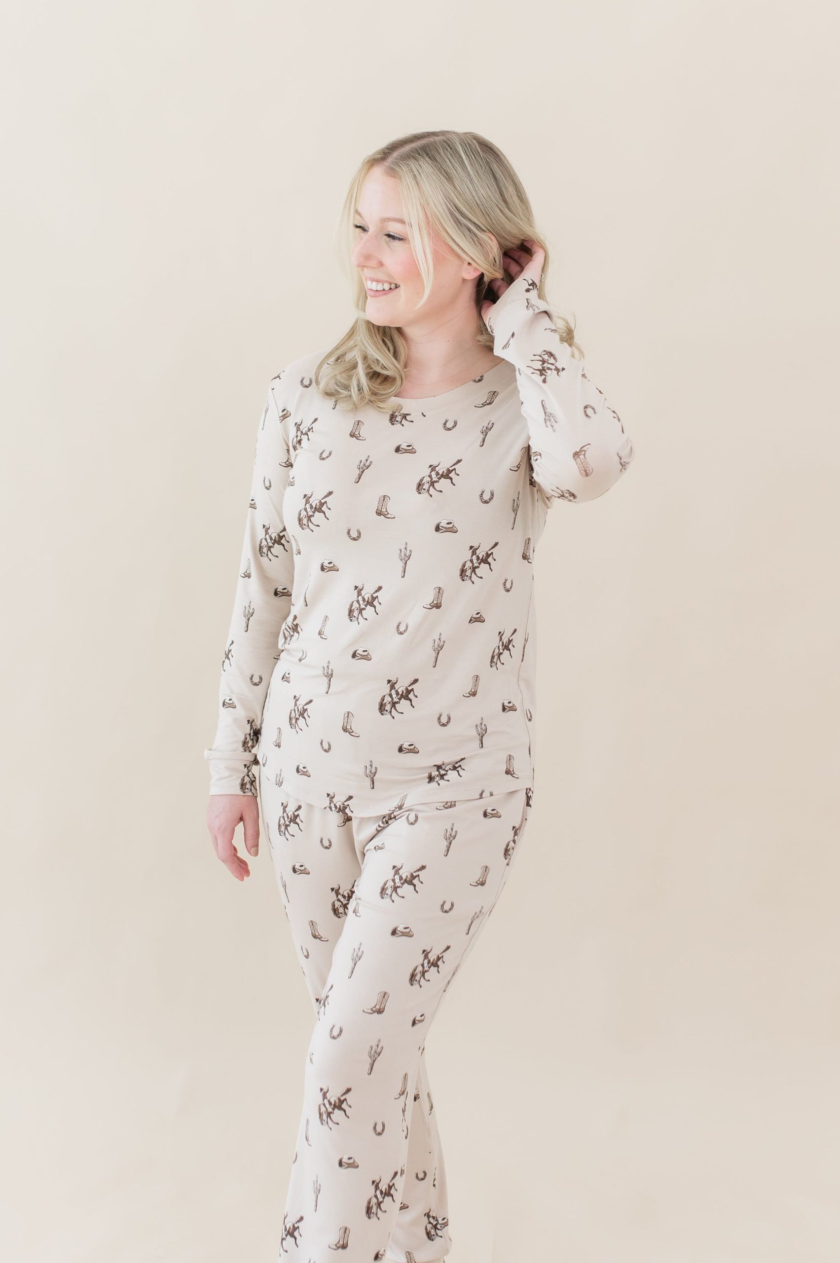 Women's Jogger Pajama Set in Classic Cowboy - Image 6
