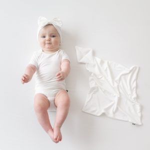 Kite Lovey in Cloud