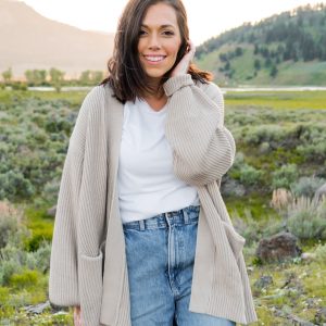 Chunky Knit Women's Oversized Cardigan in Oat