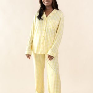 Long-Sleeved Women's Pajama Set in Gingham Chamomile