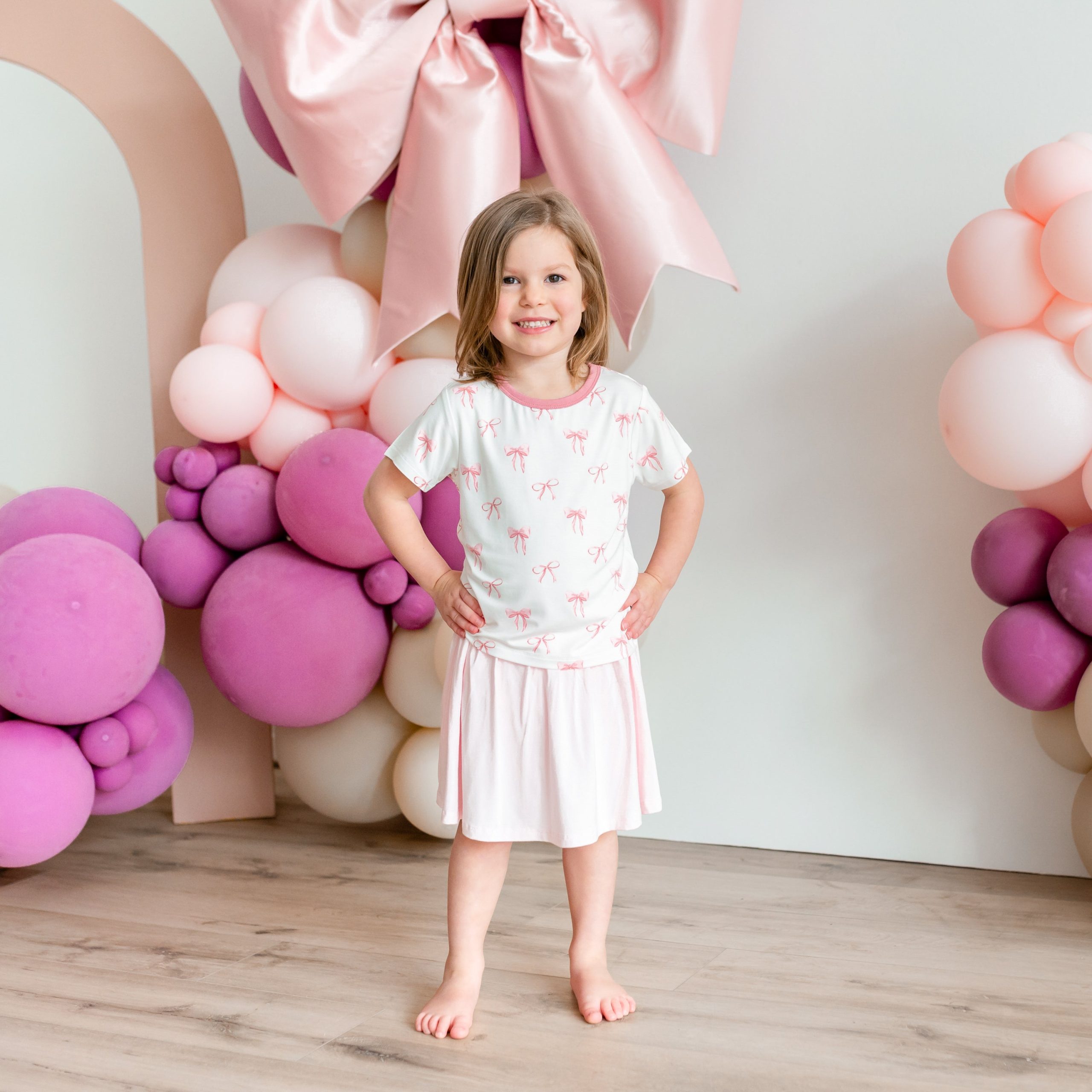 Toddler Basic Tee in Bow - Image 3