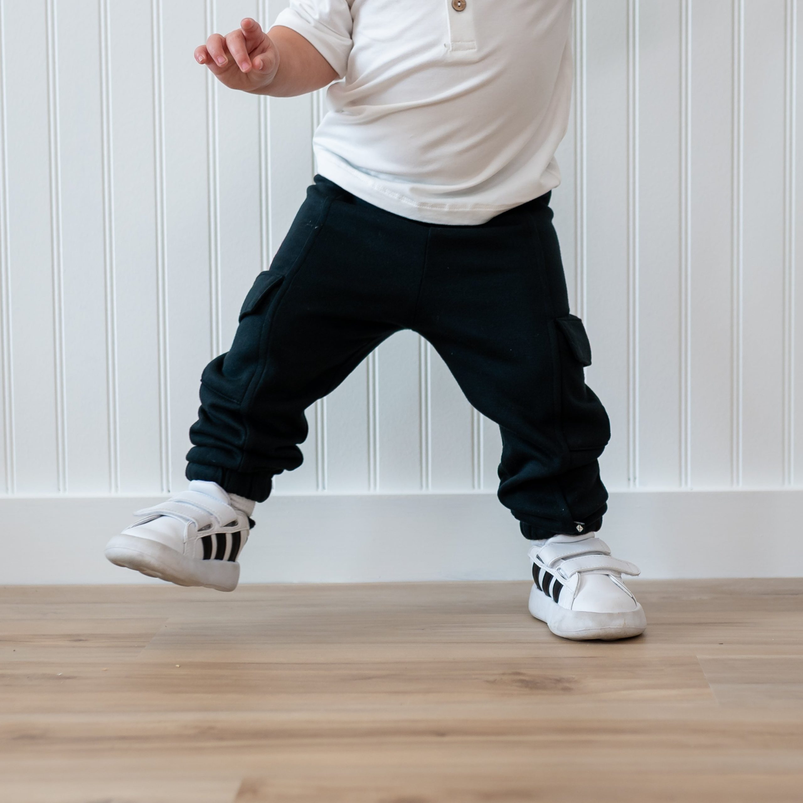 Fleece Cargo Pants in Midnight - Image 3