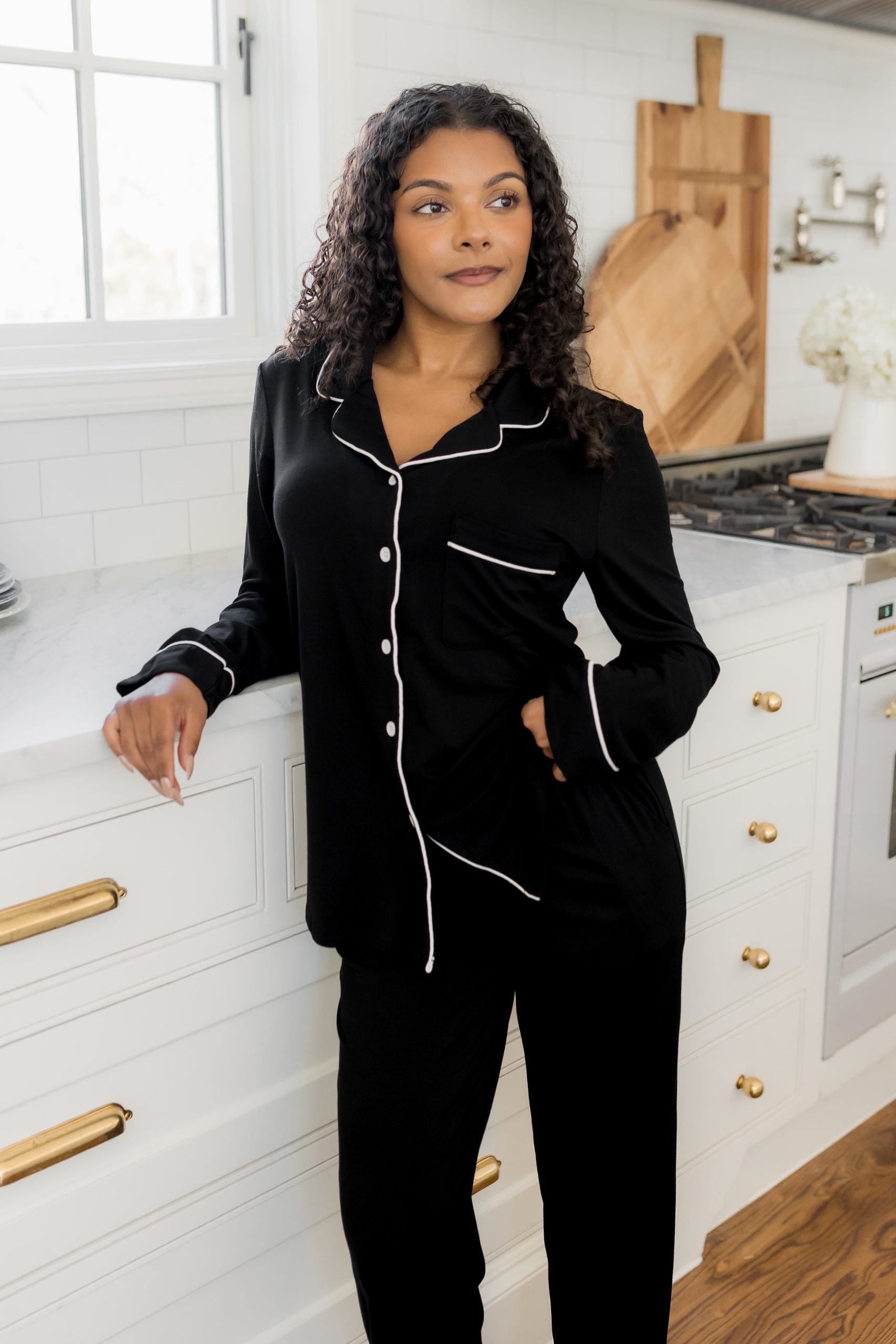 Long-Sleeved Women's Pajama Set in Midnight with Cloud Trim - Image 4