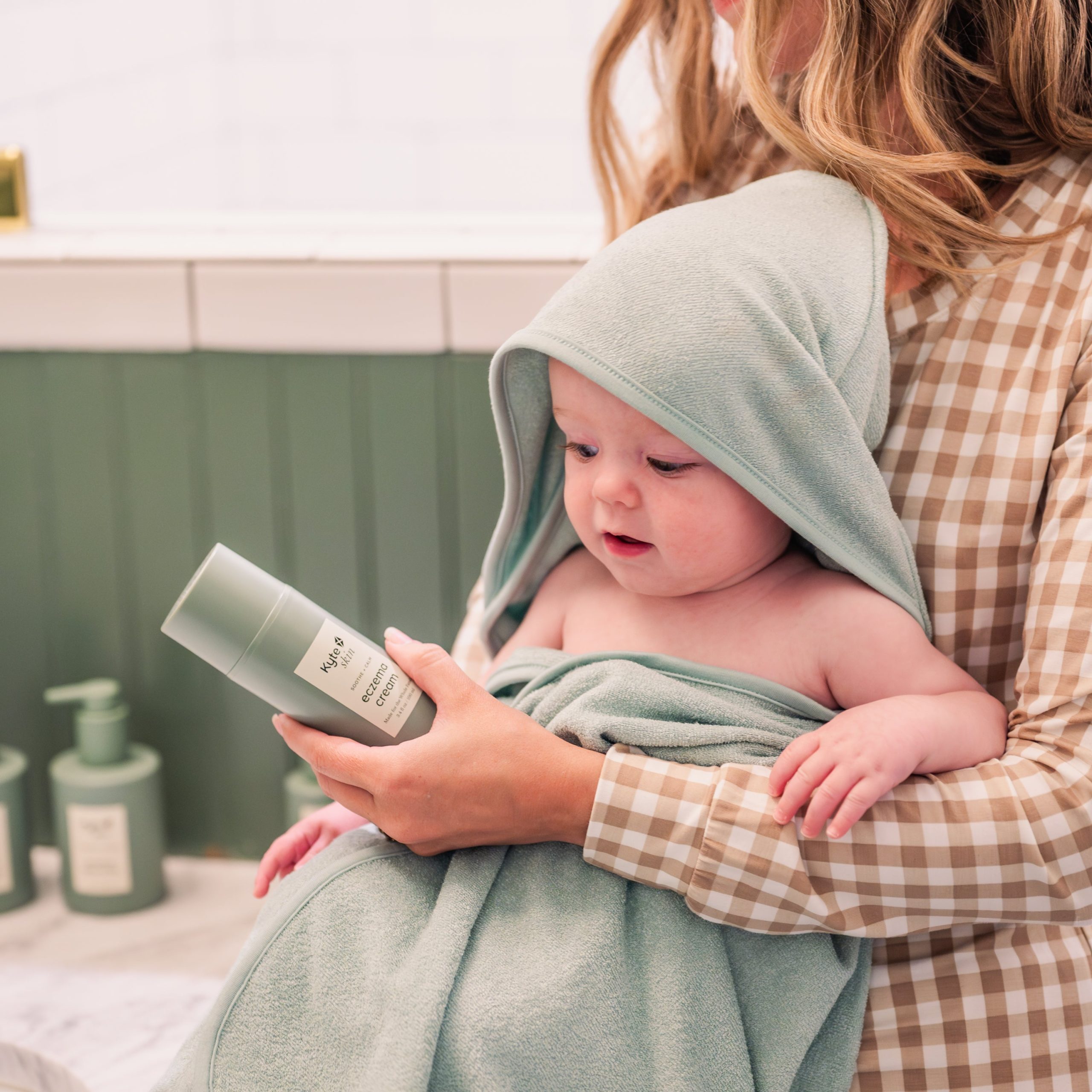 Hooded Bath Towel in Sage - Image 3