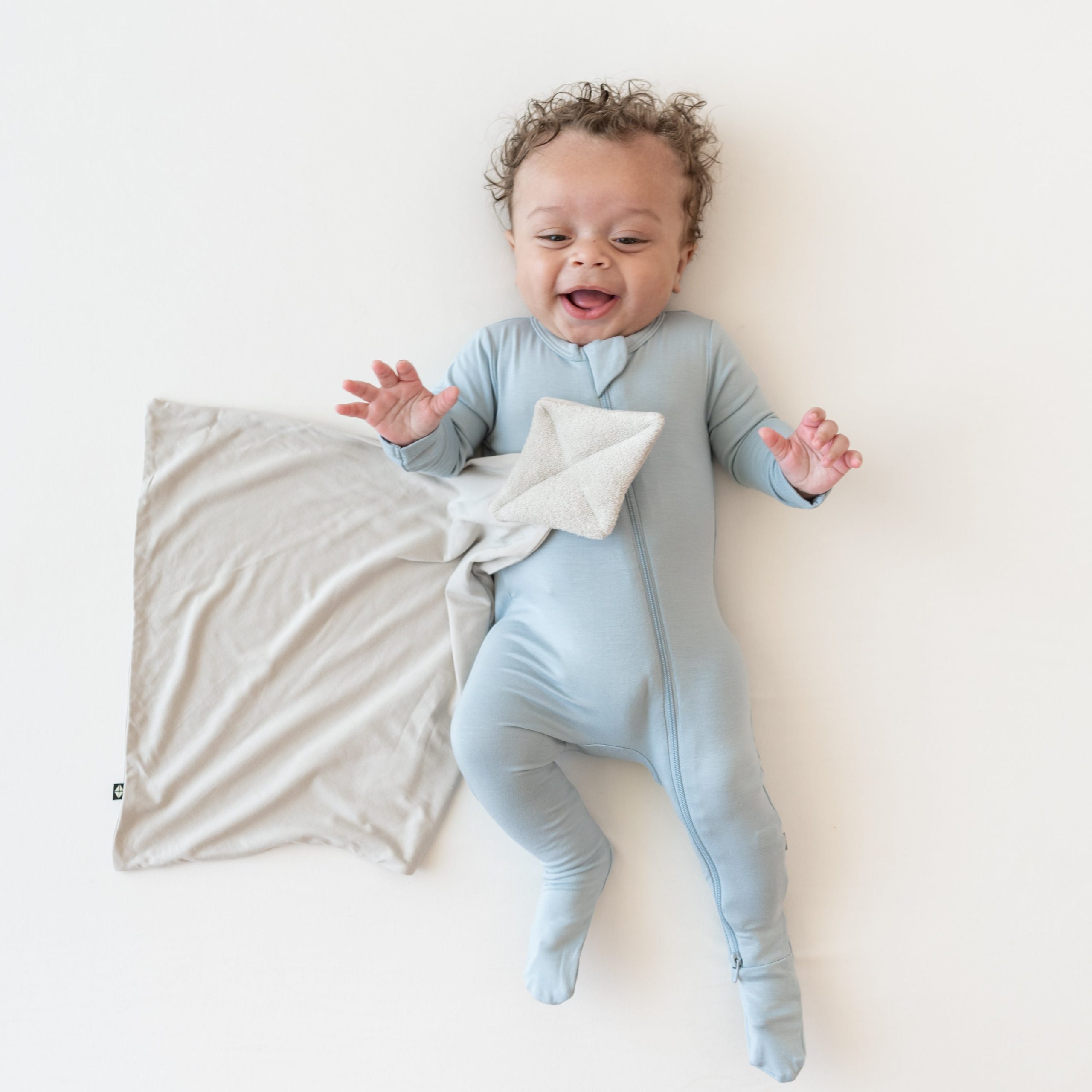 Kite Lovey in Oat - Image 3