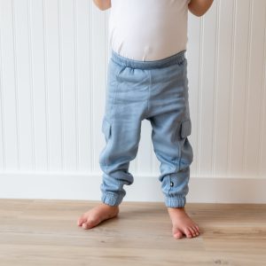 Fleece Cargo Pants in Slate