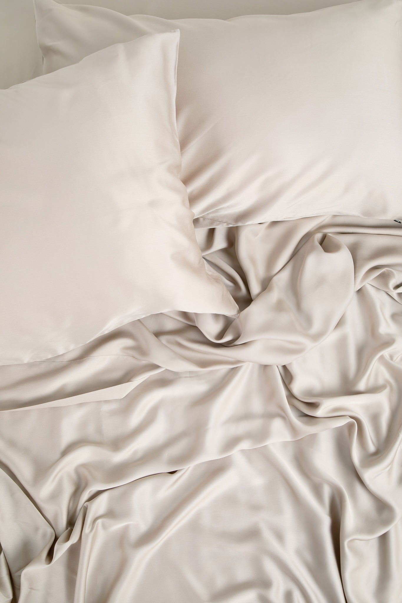 Bamboo Sateen Pillowcase Set in Sand Stone - Image 6