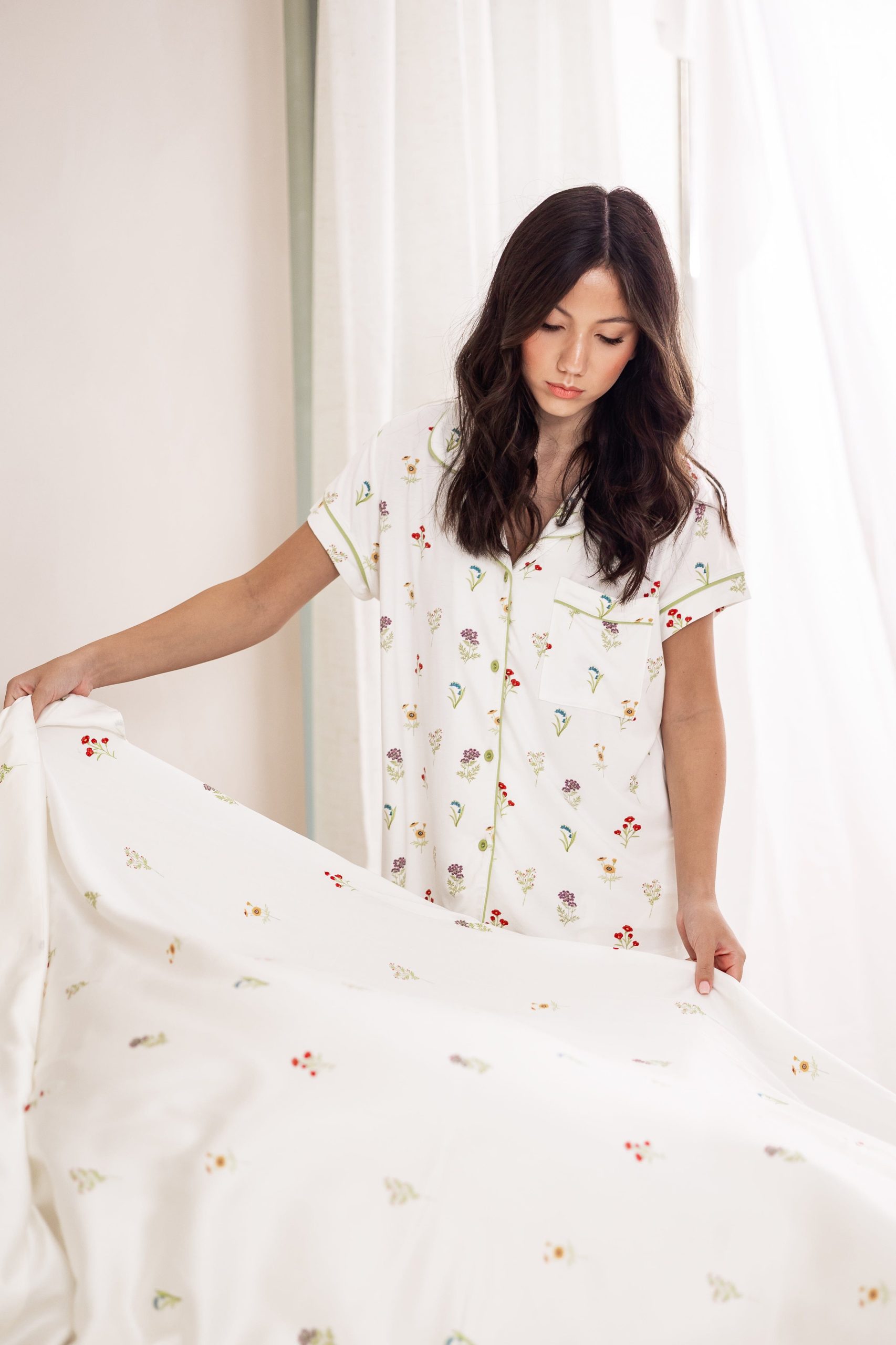 Bamboo Sateen Sheet Set in Wildflower - Image 3