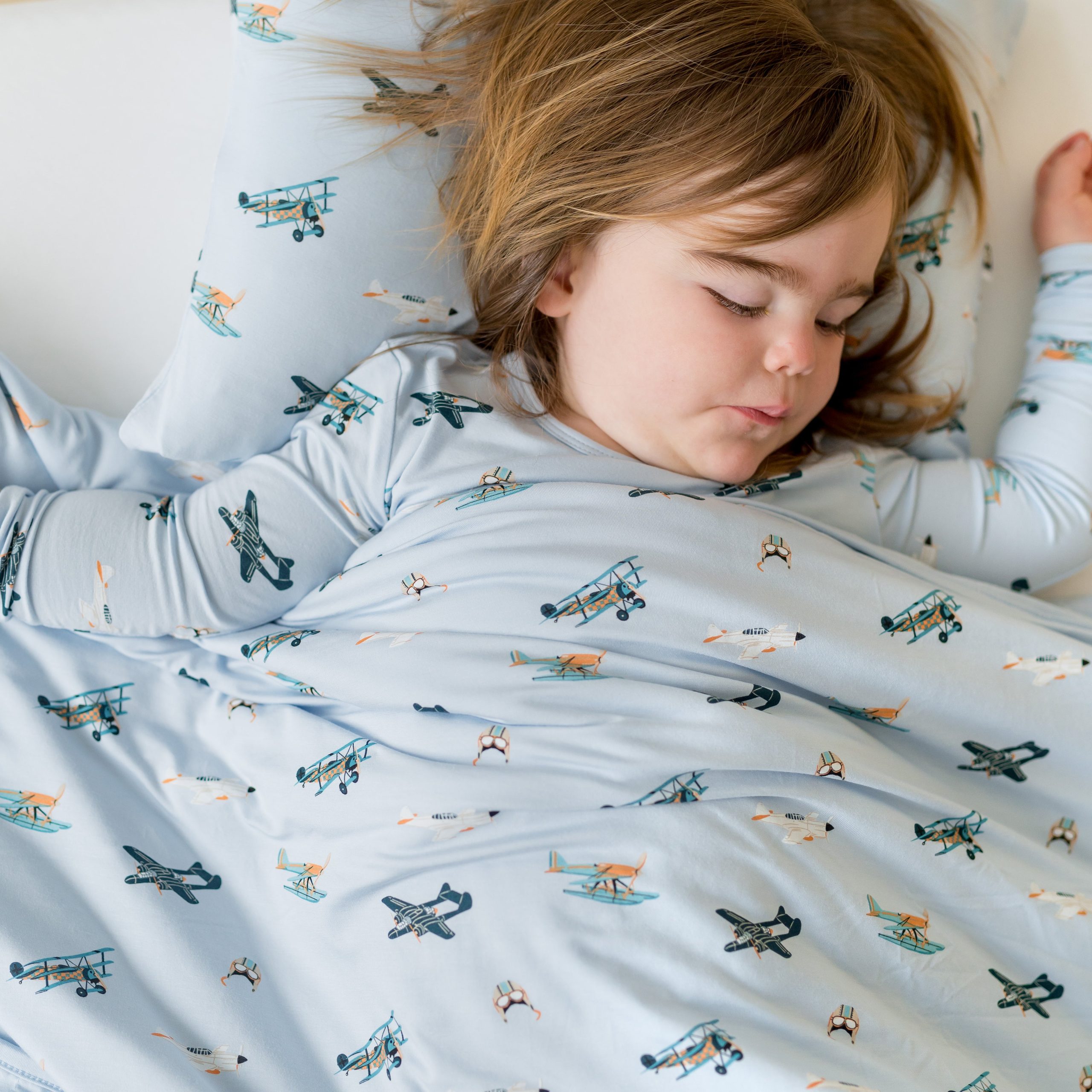 Youth Blanket in Take Off 1.0 - Image 3
