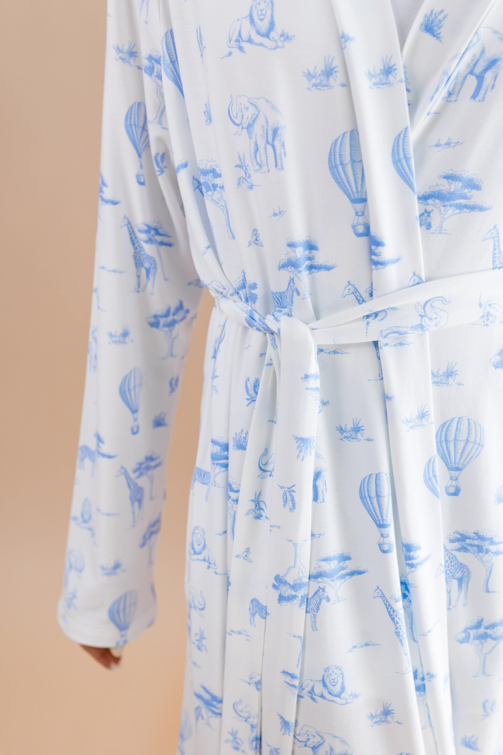 Women's Lounge Robe in Toile Safari - Image 2