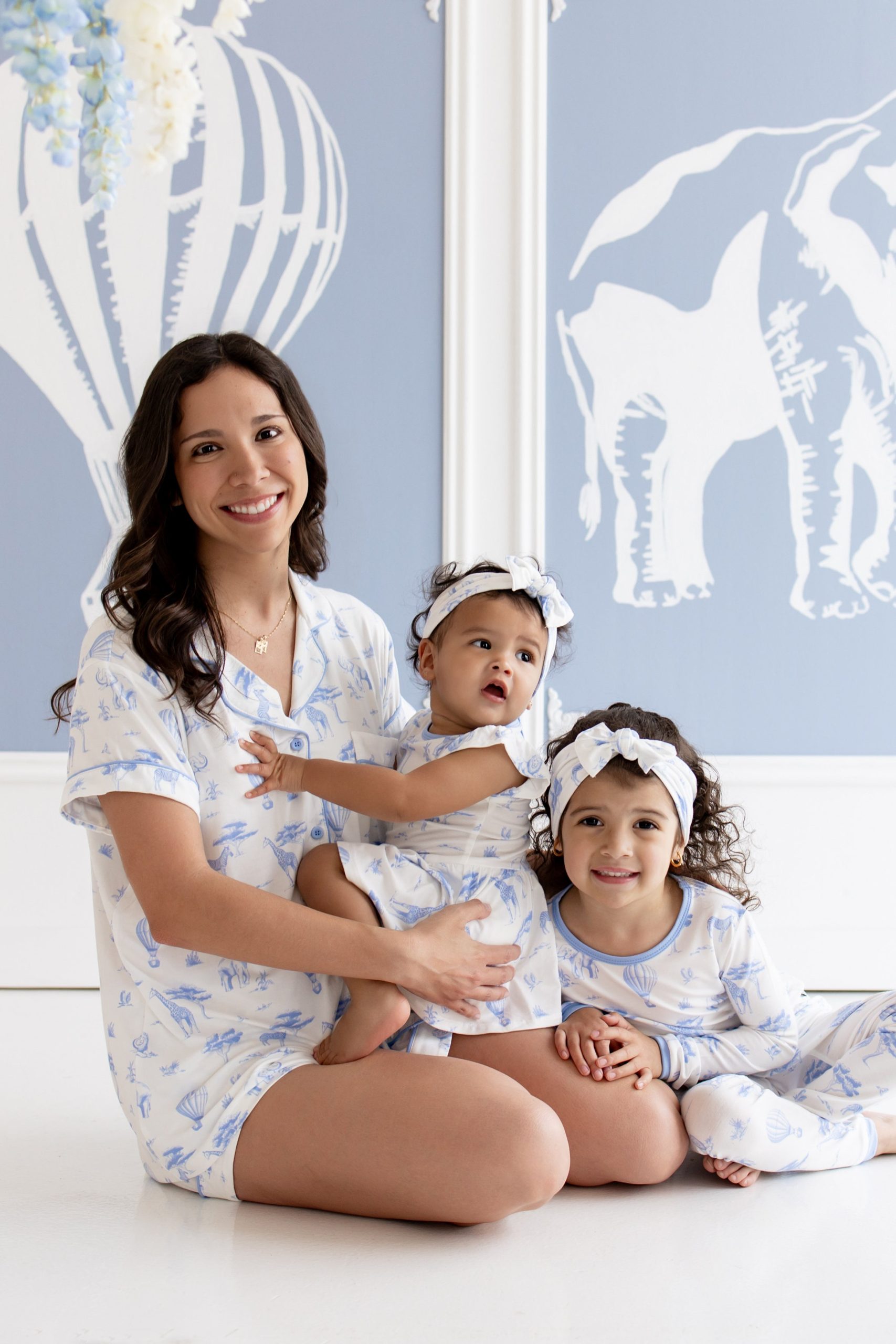 Women's Short Sleeve Pajama Set in Toile Safari - Image 3