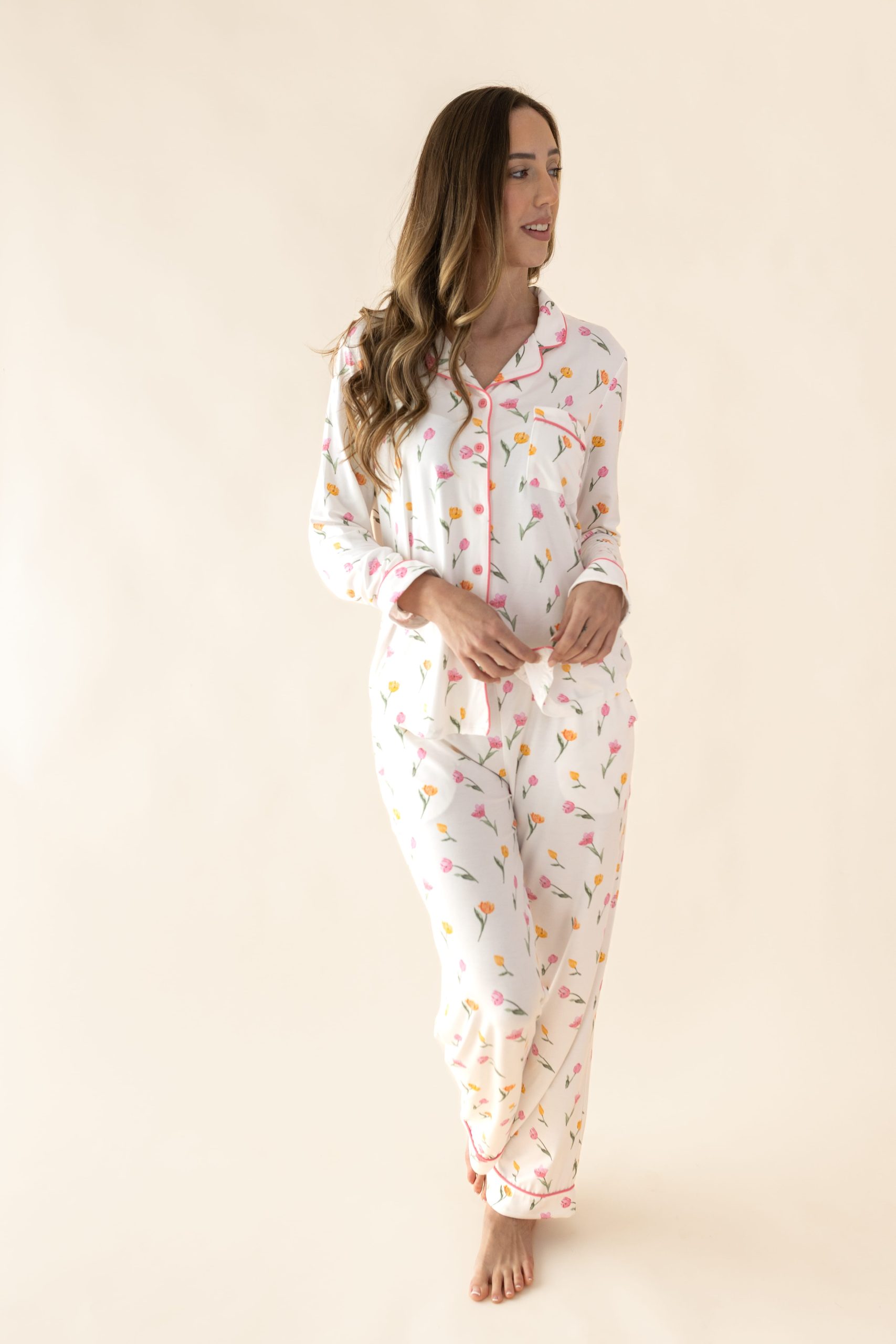 Long-Sleeved Women's Pajama Set in Tulip - Image 6