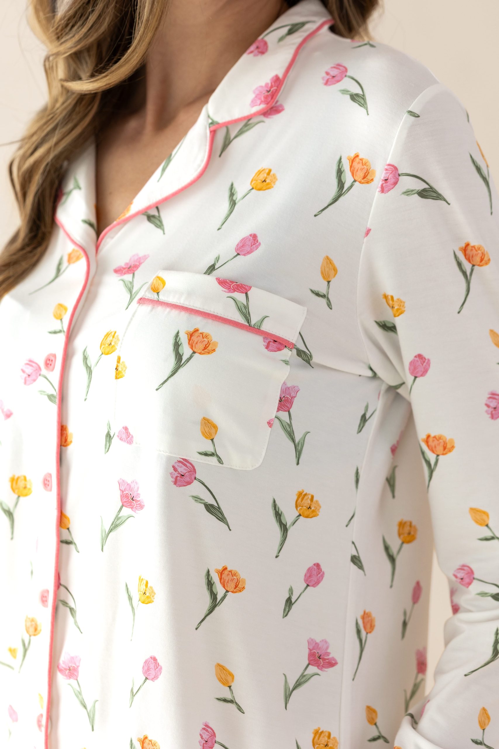 Long-Sleeved Women's Pajama Set in Tulip - Image 7