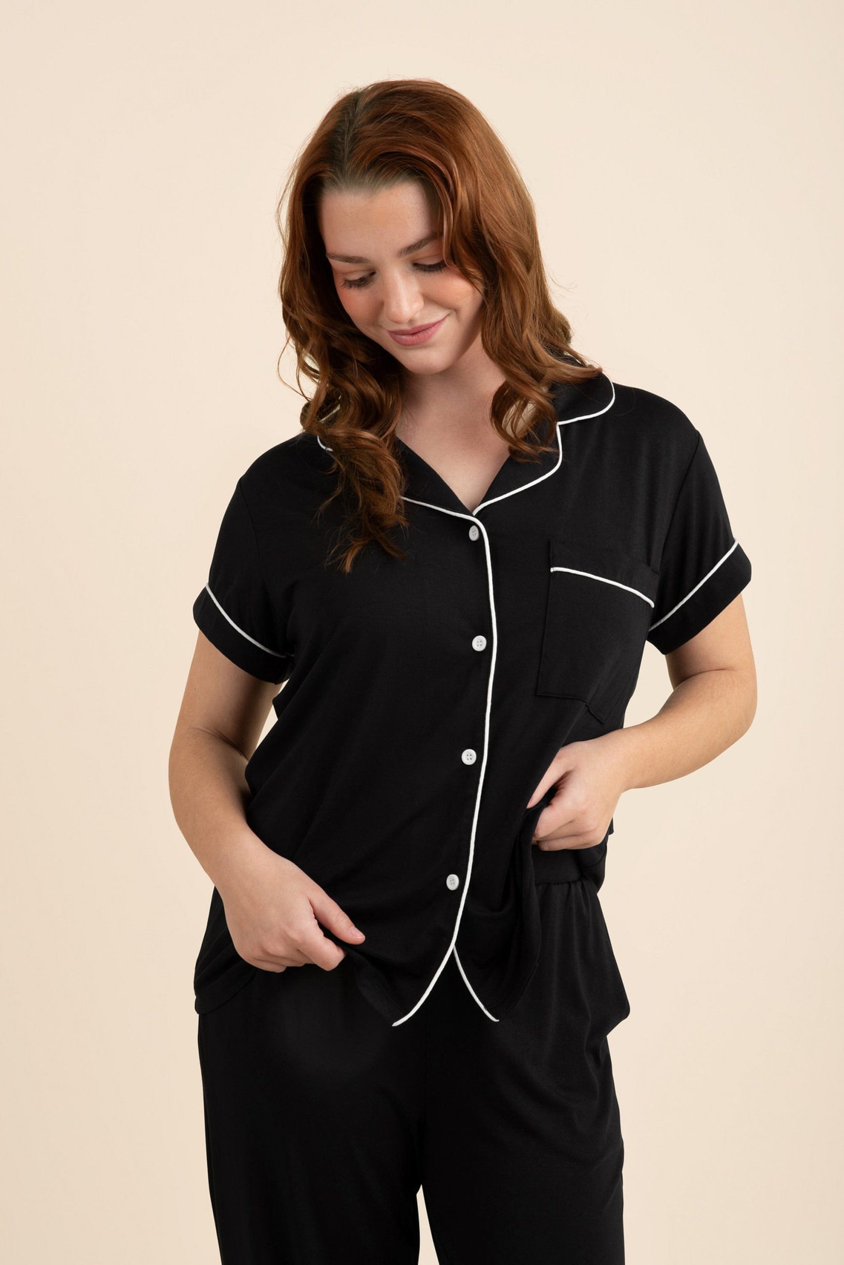 Women's Short Sleeve Cropped Pajama Set in Midnight - Image 2