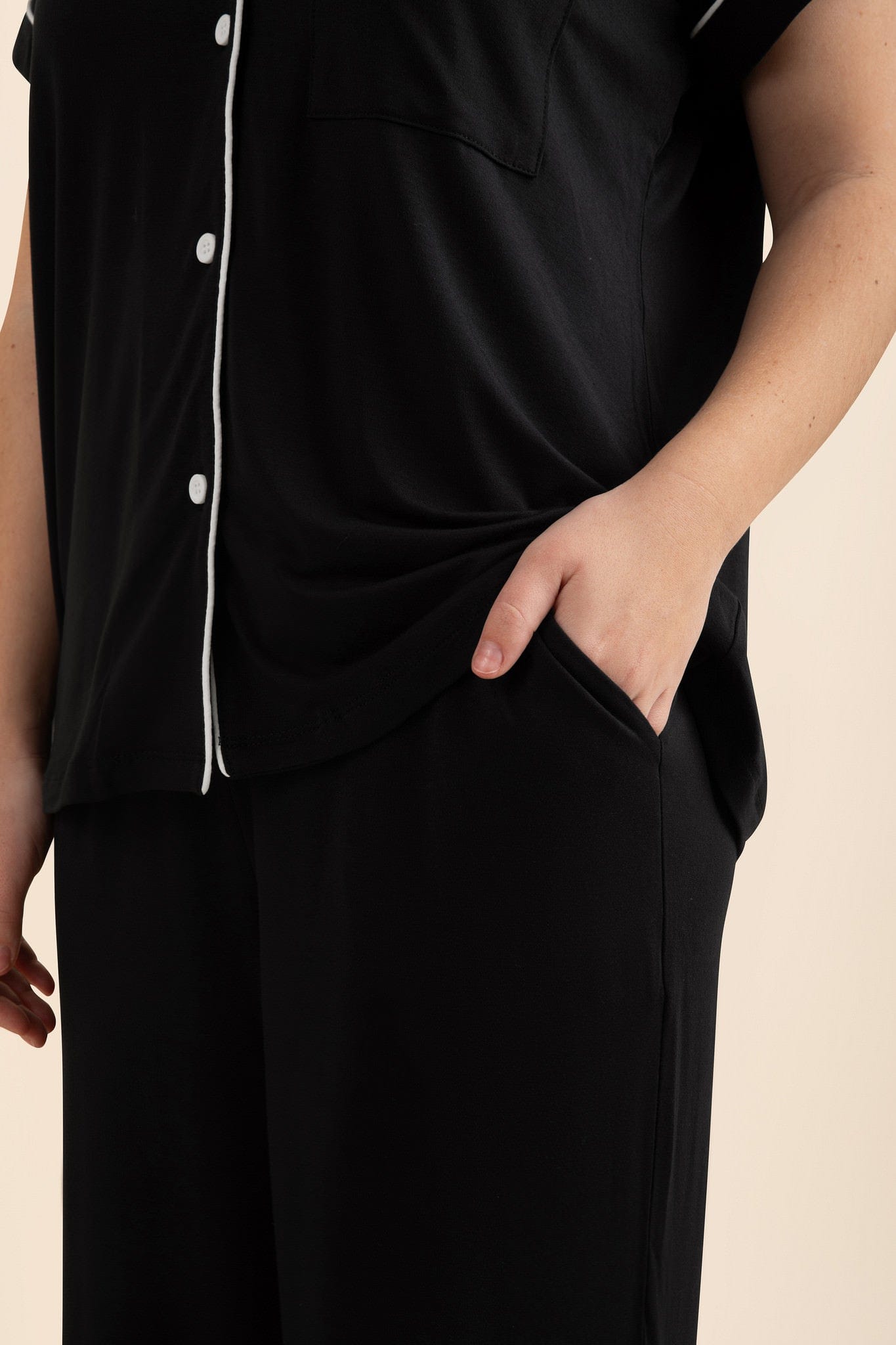Women's Short Sleeve Cropped Pajama Set in Midnight - Image 3