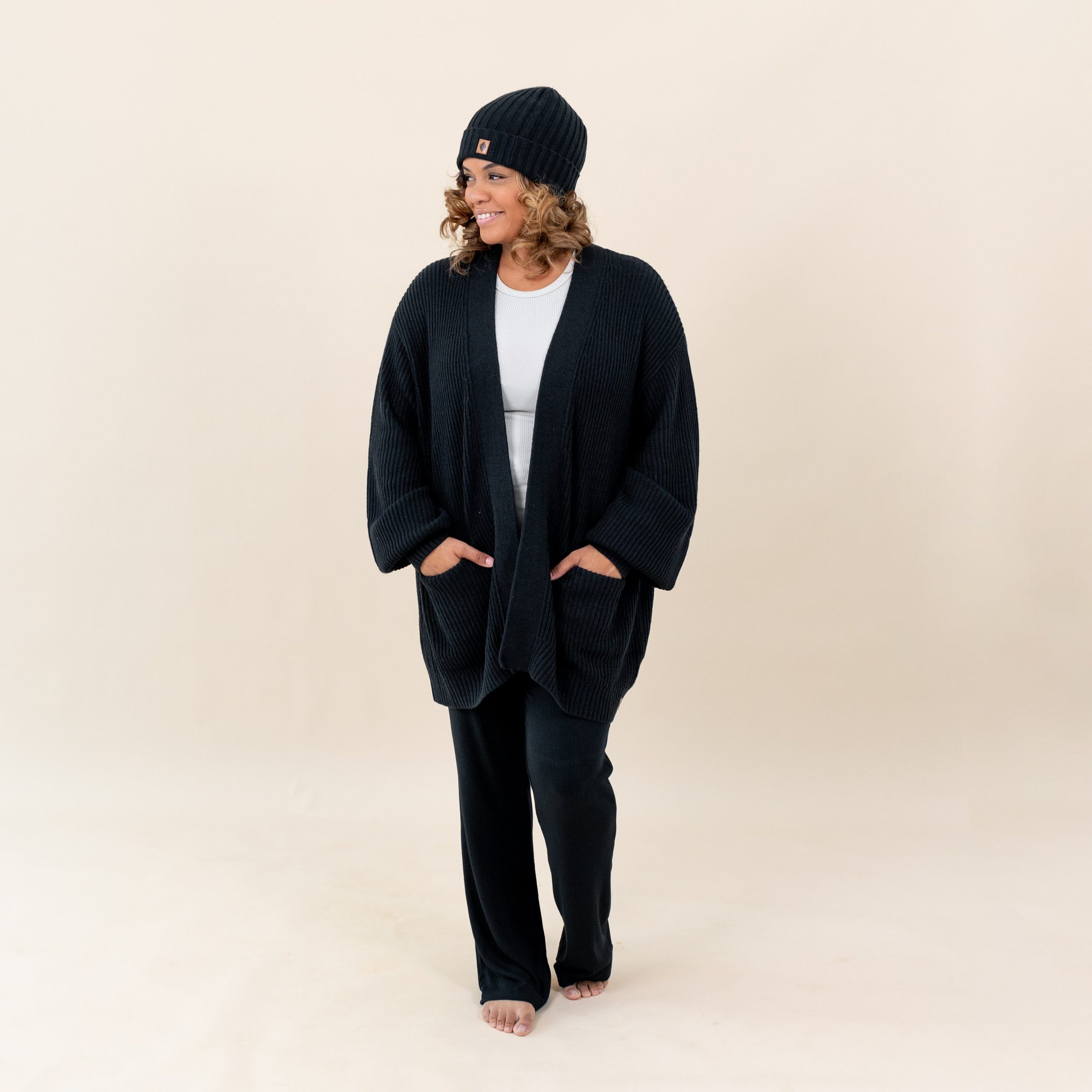 Chunky Knit Adult Ribbed Beanie in Midnight - Image 2
