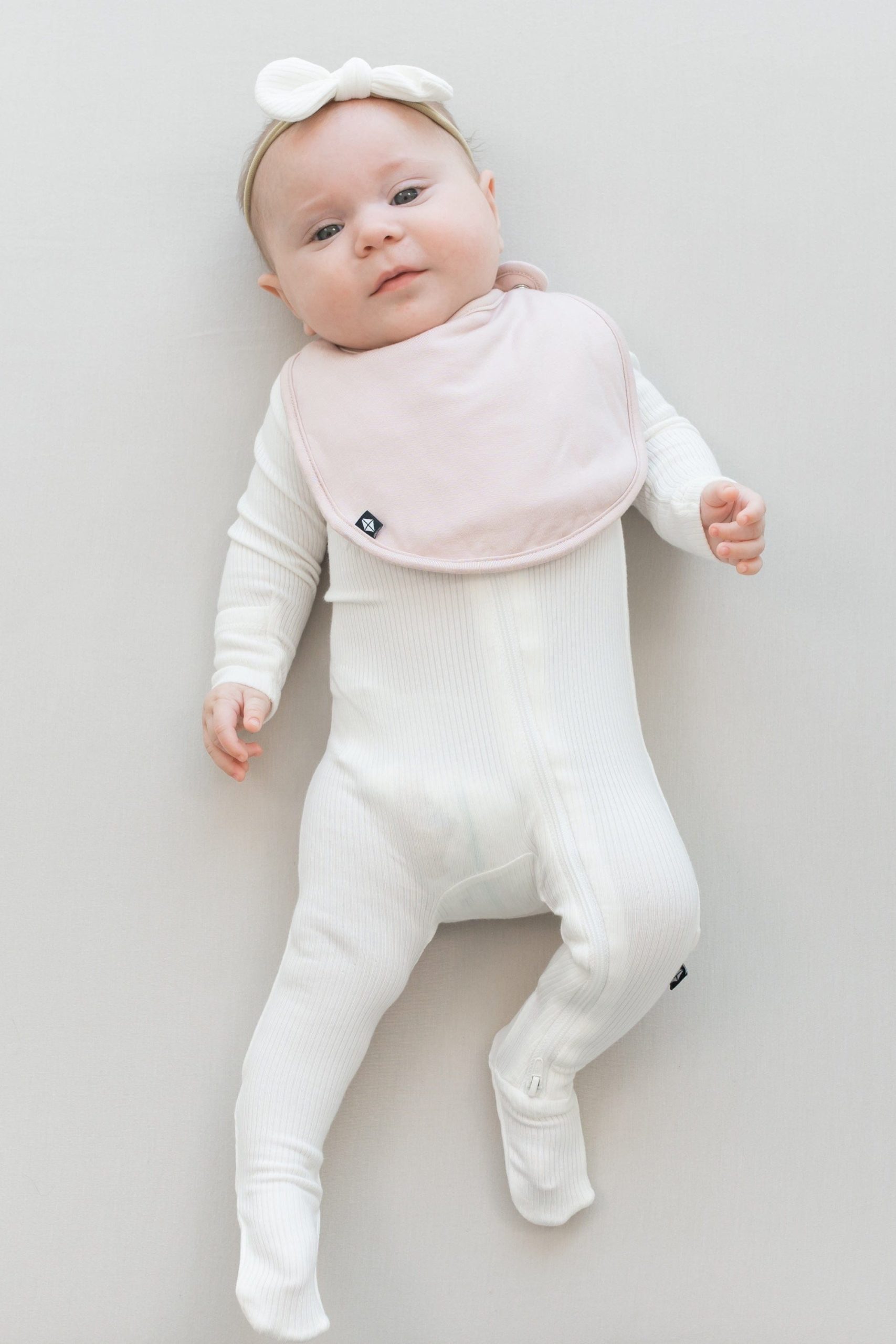 Cushy Bib in Blush