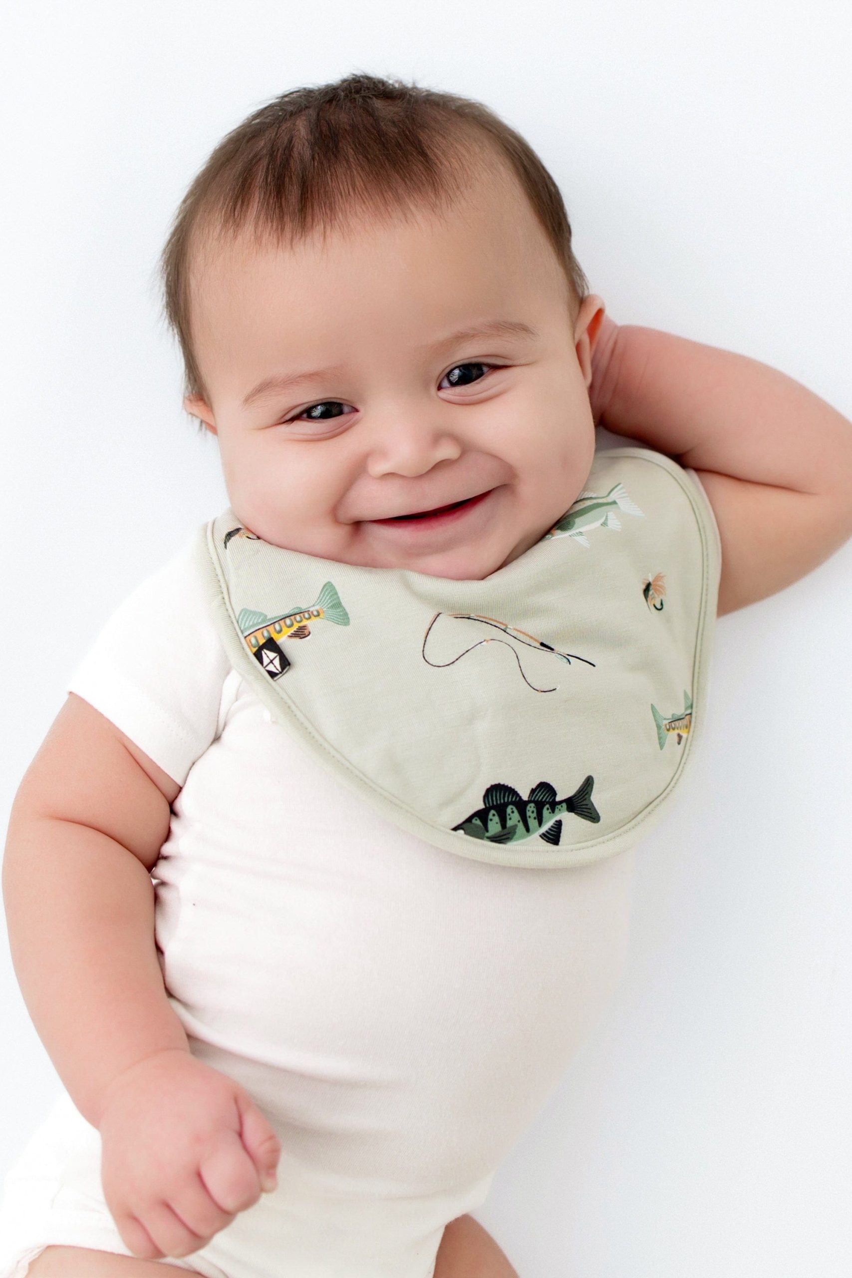 Cushy Bib in Fishing - Image 3