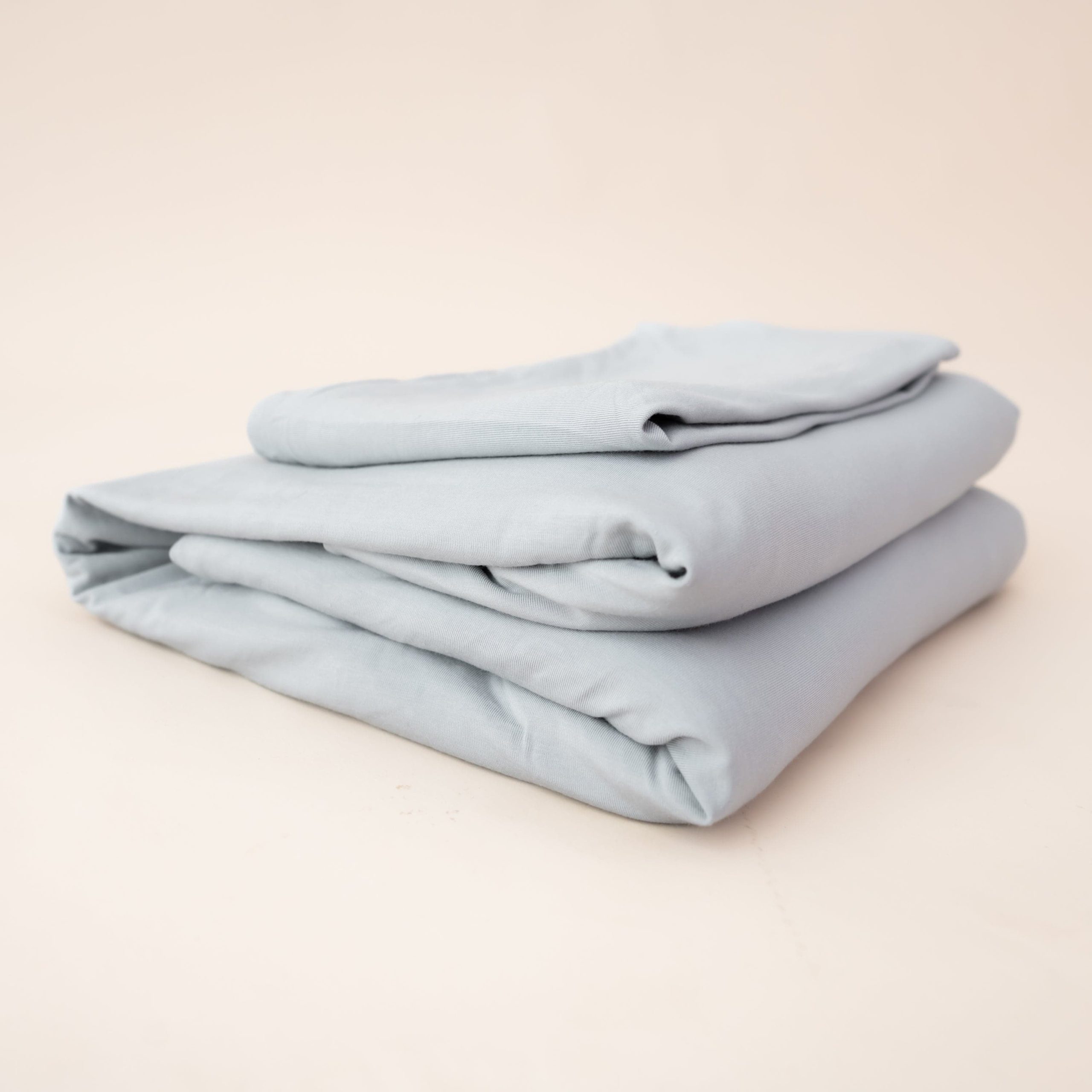 Fitted Sheet with Pillowcases in Storm - Image 5