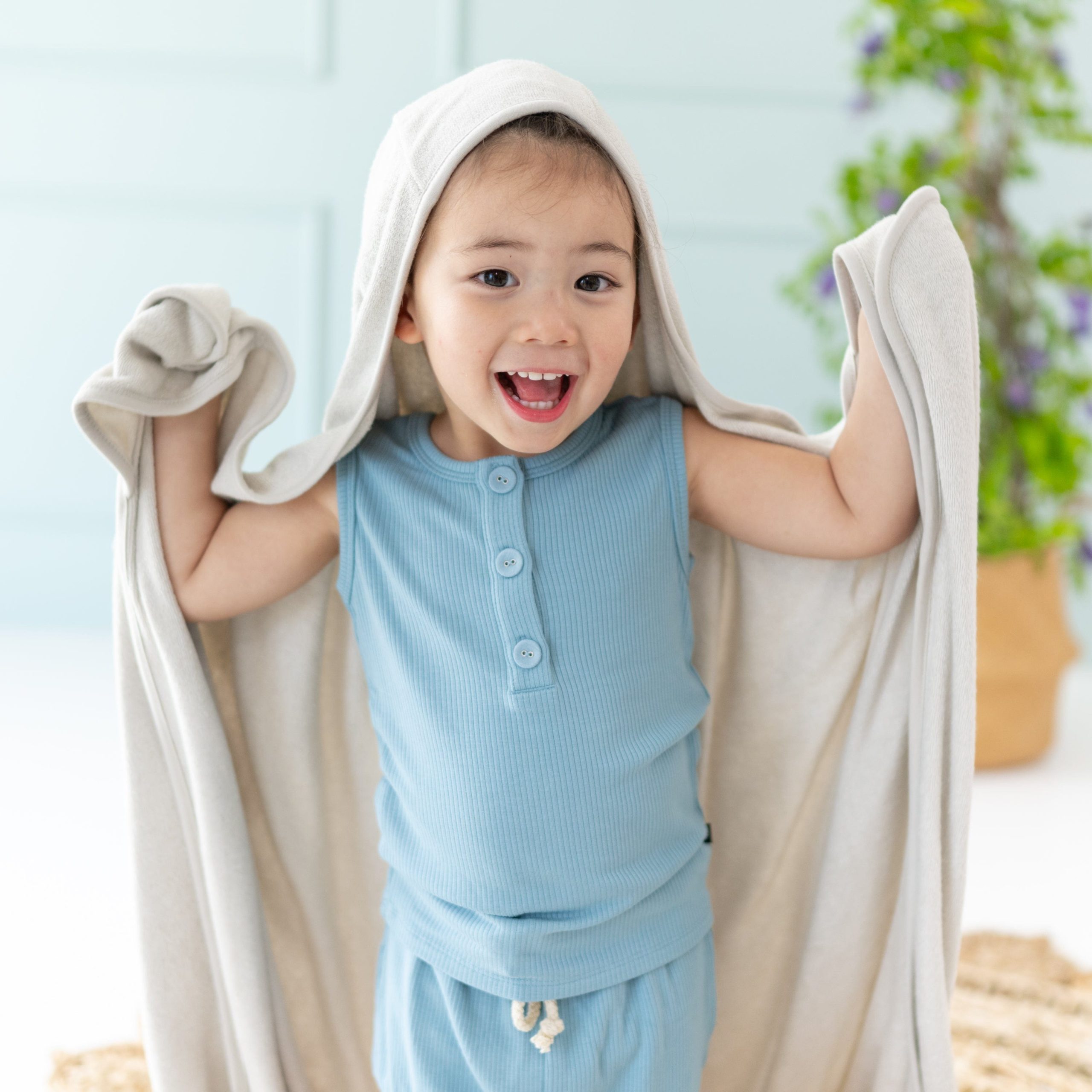 Toddler Hooded Bath Towel in Oat - Image 3