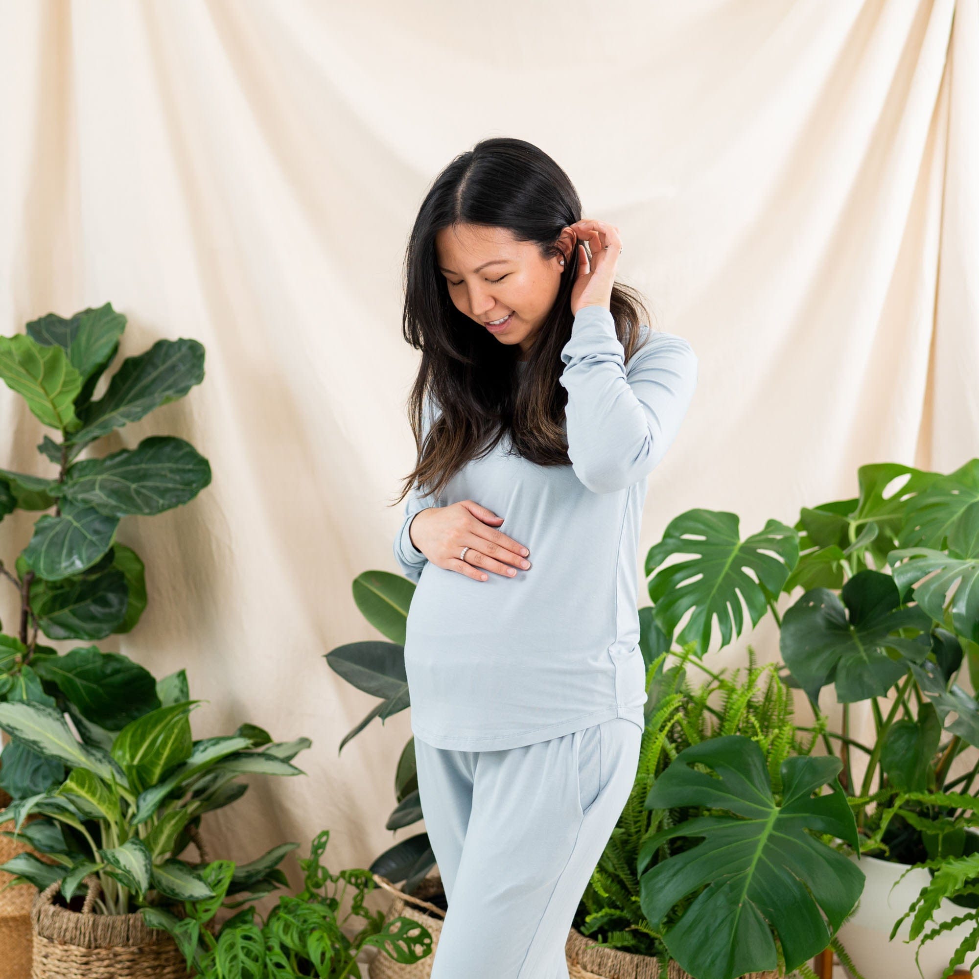 Women's Jogger Pajama Set in Fog - Image 4
