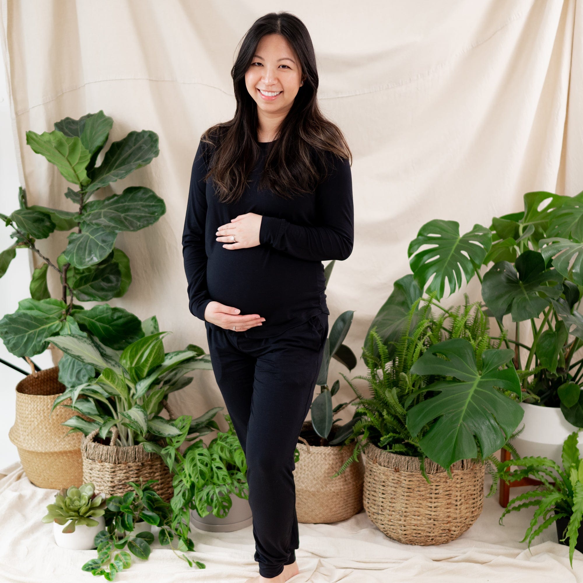 Women's Jogger Pajama Set in Midnight - Image 4