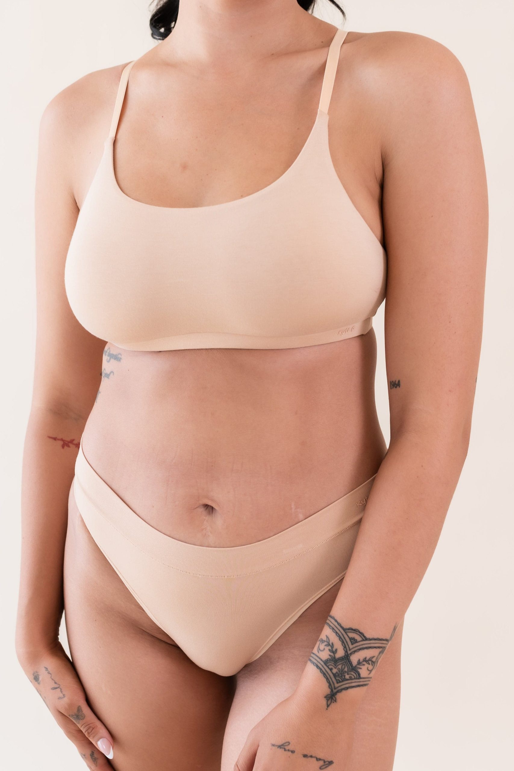 Women's Scoop Neck Bralette in Chai